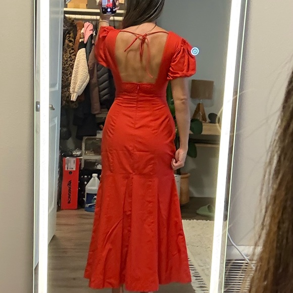 Abercrombie & Fitch Elegant Red V-Neck Dress - Picture 3 of 6